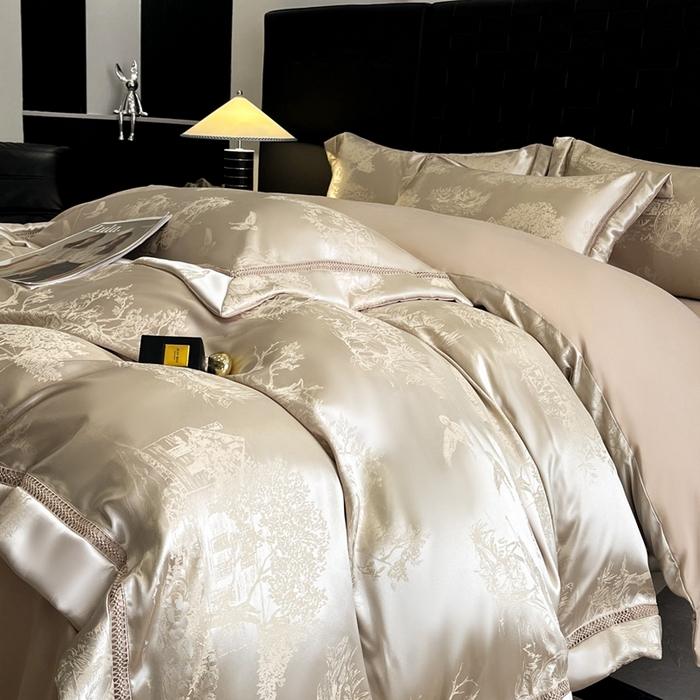 91家纺网 家纺一手货源 找家纺 博纳家纺 2025新款镂空大宽边拼角高级简奢款亲肤棉四件套-山水提花 香槟