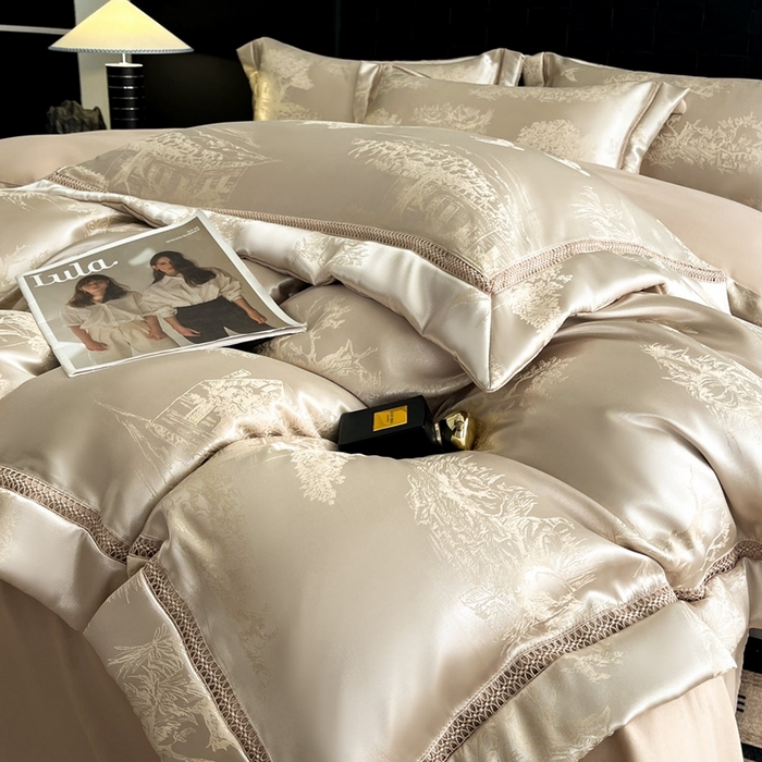 91家纺网 家纺一手货源 找家纺 博纳家纺 2025新款镂空大宽边拼角高级简奢款亲肤棉四件套-山水提花 香槟