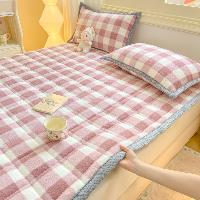 91家纺网 家纺一手货源 找家纺 （总）正邦家纺 2025新款无印风仿羊绒床垫学生宿舍羊圈绒床褥子上下铺软垫