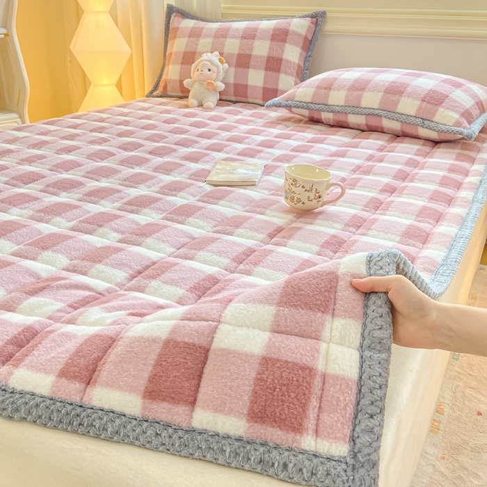 91家纺网 家纺一手货源 找家纺 （总）正邦家纺 2025新款无印风仿羊绒床垫学生宿舍羊圈绒床褥子上下铺软垫