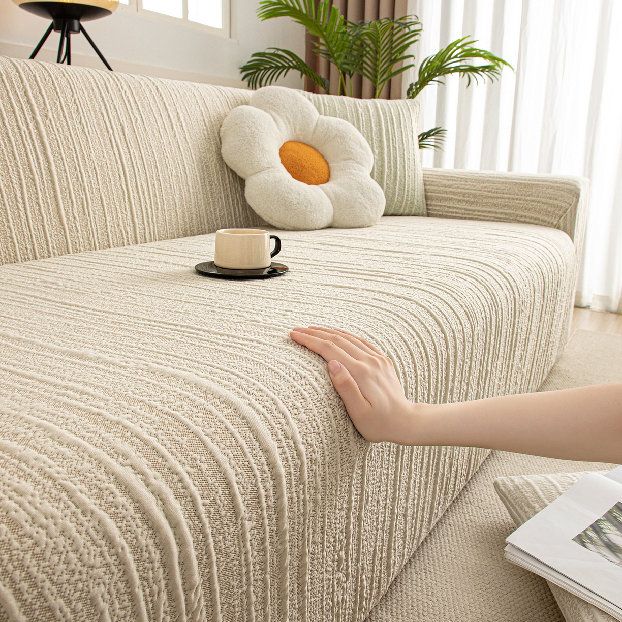 91家纺网 家纺一手货源 找家纺 沐沐家纺 2026新款星弦沙发套 浅卡其