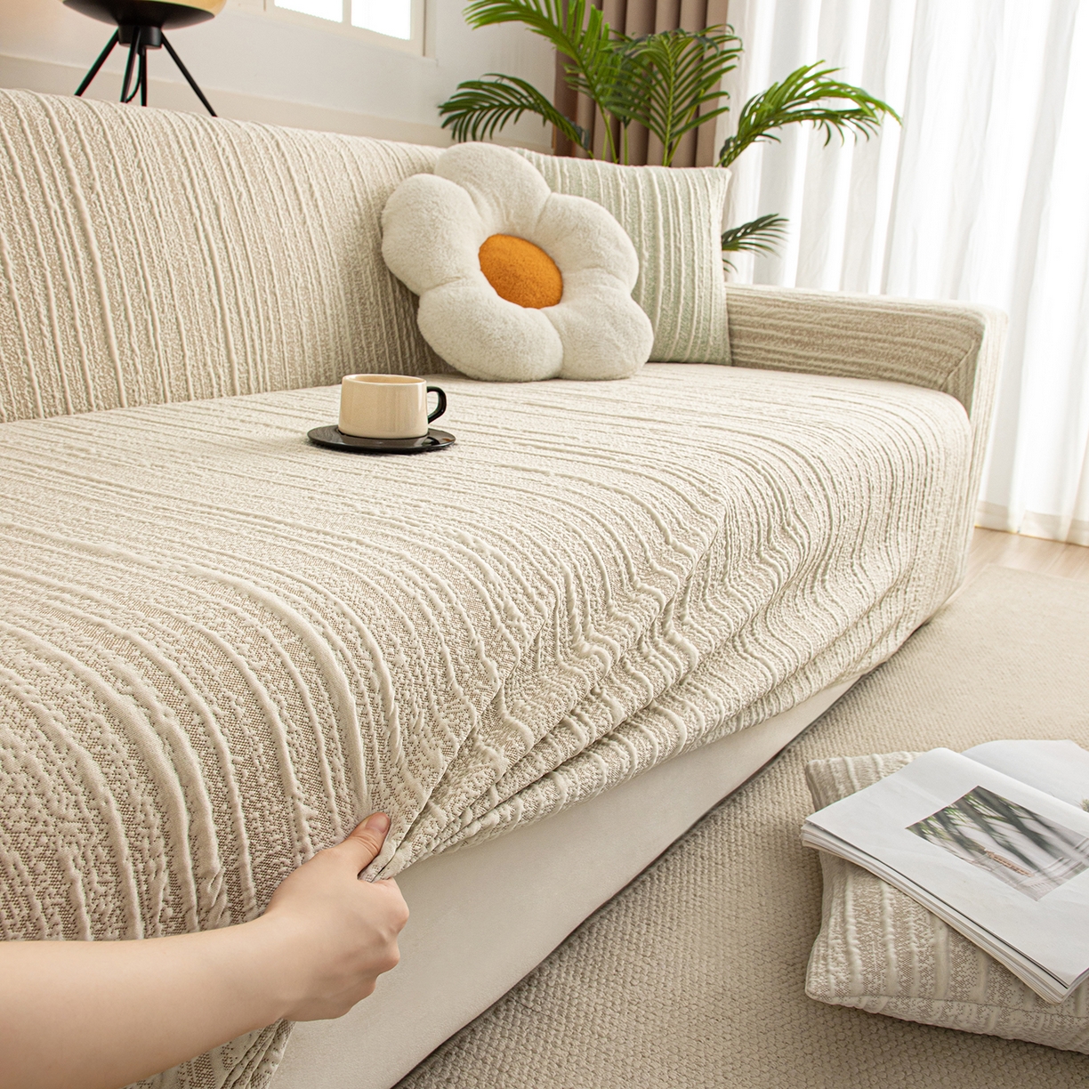 91家纺网 家纺一手货源 找家纺 沐沐家纺 2026新款星弦沙发套 浅卡其