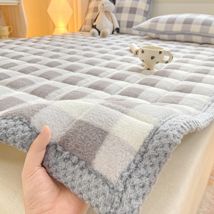91家纺网 家纺一手货源 找家纺 正邦家纺 2025新款无印良品风羊圈绒床垫学生宿舍床褥子上下铺软垫 羊圈绒-灰格