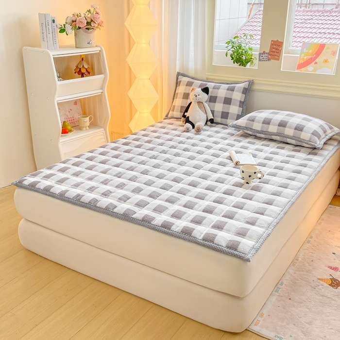 91家纺网 家纺一手货源 找家纺 正邦家纺 2025新款无印良品风羊圈绒床垫学生宿舍床褥子上下铺软垫 羊圈绒-灰格