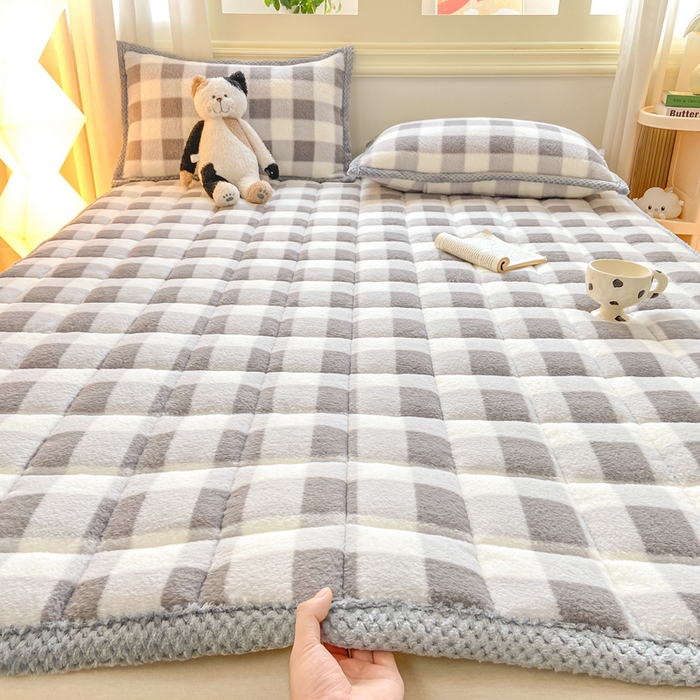 91家纺网 家纺一手货源 找家纺 正邦家纺 2025新款无印良品风羊圈绒床垫学生宿舍床褥子上下铺软垫 羊圈绒-灰格