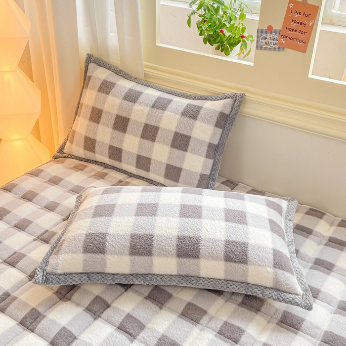 91家纺网 家纺一手货源 找家纺 正邦家纺 2025新款无印良品风羊圈绒床垫学生宿舍床褥子上下铺软垫 羊圈绒-灰格