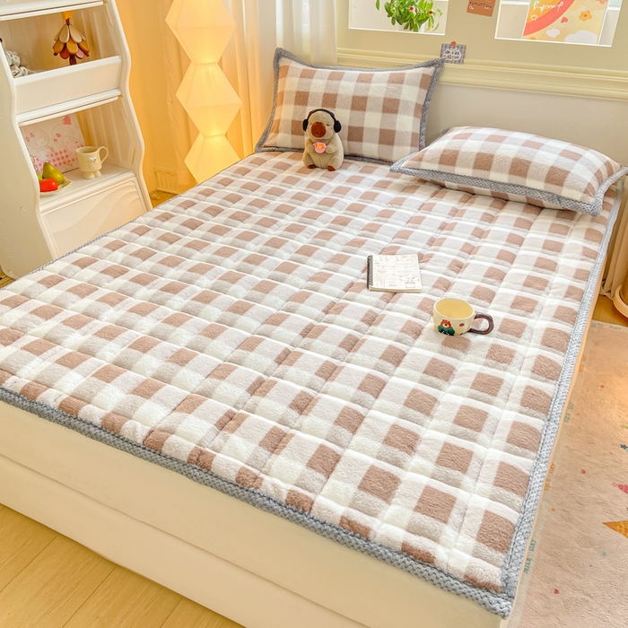 91家纺网 家纺一手货源 找家纺 正邦家纺 2025新款无印良品风羊圈绒床垫学生宿舍床褥子上下铺软垫 羊圈绒-咖格