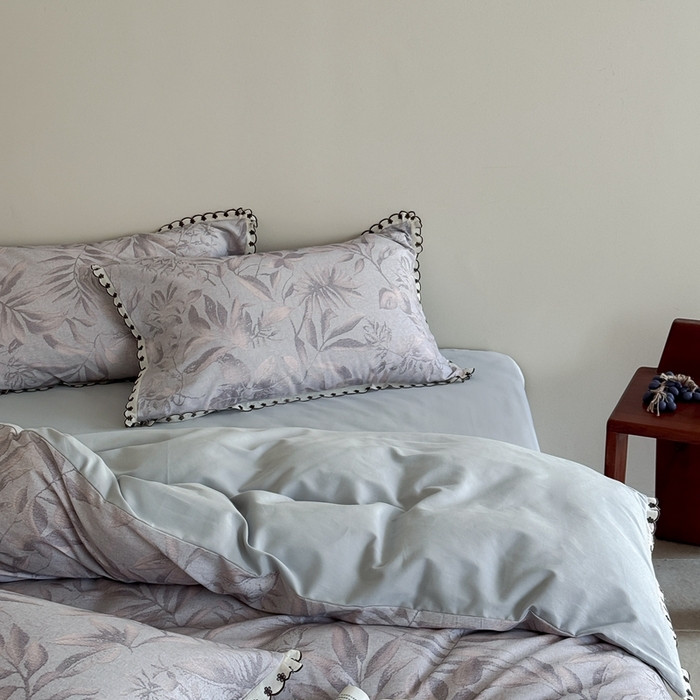 91家纺网 家纺一手货源 找家纺 于果 2025新款全棉纯棉生态磨毛花边款四件套 古屿兰灰