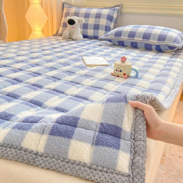 91家纺网 家纺一手货源 找家纺 正邦家纺 2025新款无印良品风羊圈绒床垫学生宿舍床褥子上下铺软垫 羊圈绒-蓝格