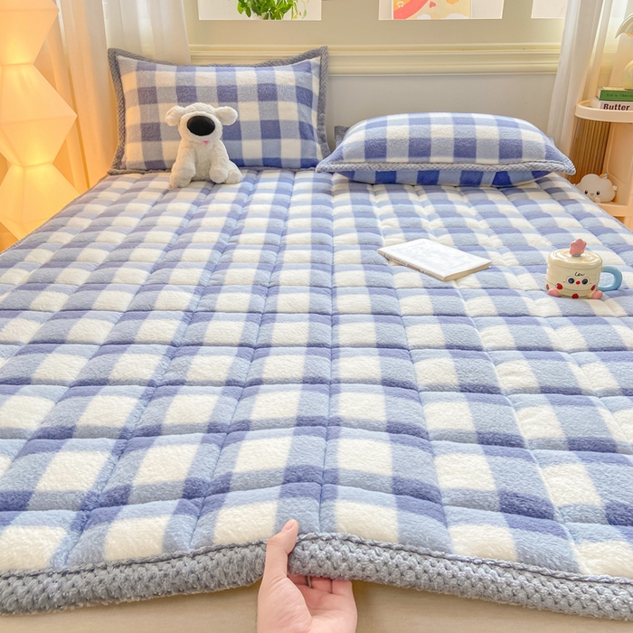 91家纺网 家纺一手货源 找家纺 正邦家纺 2025新款无印良品风羊圈绒床垫学生宿舍床褥子上下铺软垫 羊圈绒-蓝格