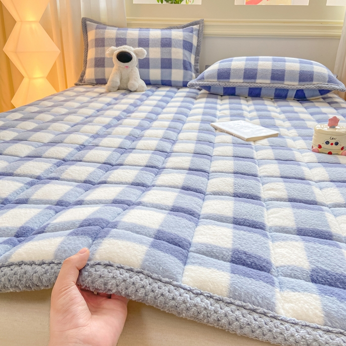91家纺网 家纺一手货源 找家纺 正邦家纺 2025新款无印良品风羊圈绒床垫学生宿舍床褥子上下铺软垫 羊圈绒-蓝格