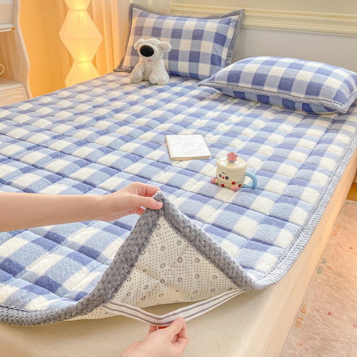 91家纺网 家纺一手货源 找家纺 正邦家纺 2025新款无印良品风羊圈绒床垫学生宿舍床褥子上下铺软垫 羊圈绒-蓝格