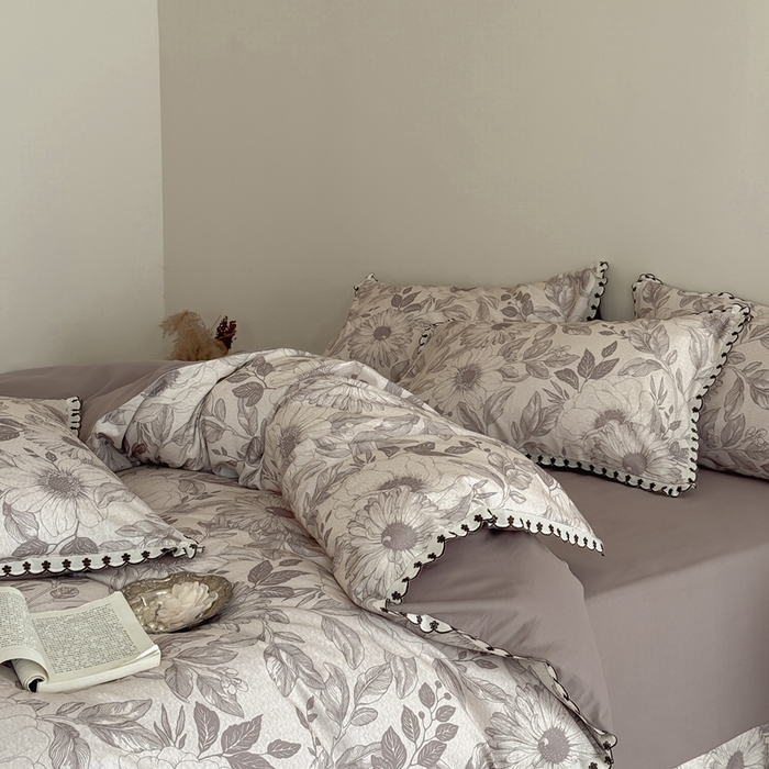 91家纺网 家纺一手货源 找家纺 于果 2025新款全棉纯棉生态磨毛花边款四件套 花漾