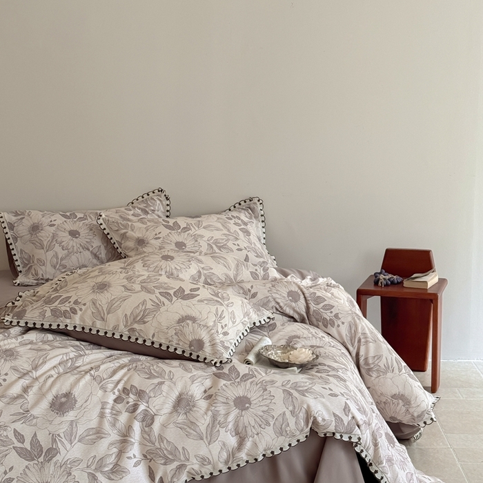 91家纺网 家纺一手货源 找家纺 于果 2025新款全棉纯棉生态磨毛花边款四件套 花漾