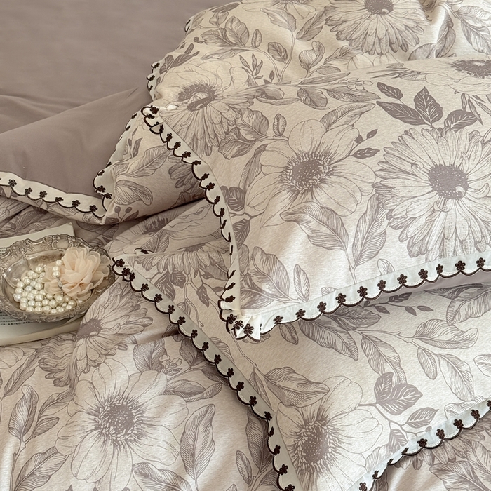 91家纺网 家纺一手货源 找家纺 于果 2025新款全棉纯棉生态磨毛花边款四件套 花漾