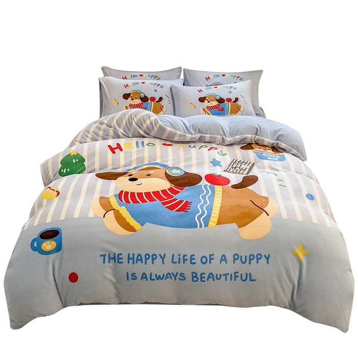 91家纺网 家纺一手货源 找家纺 丝羽坊 2025新款A类大版牛奶绒印花四件套 汪汪假日