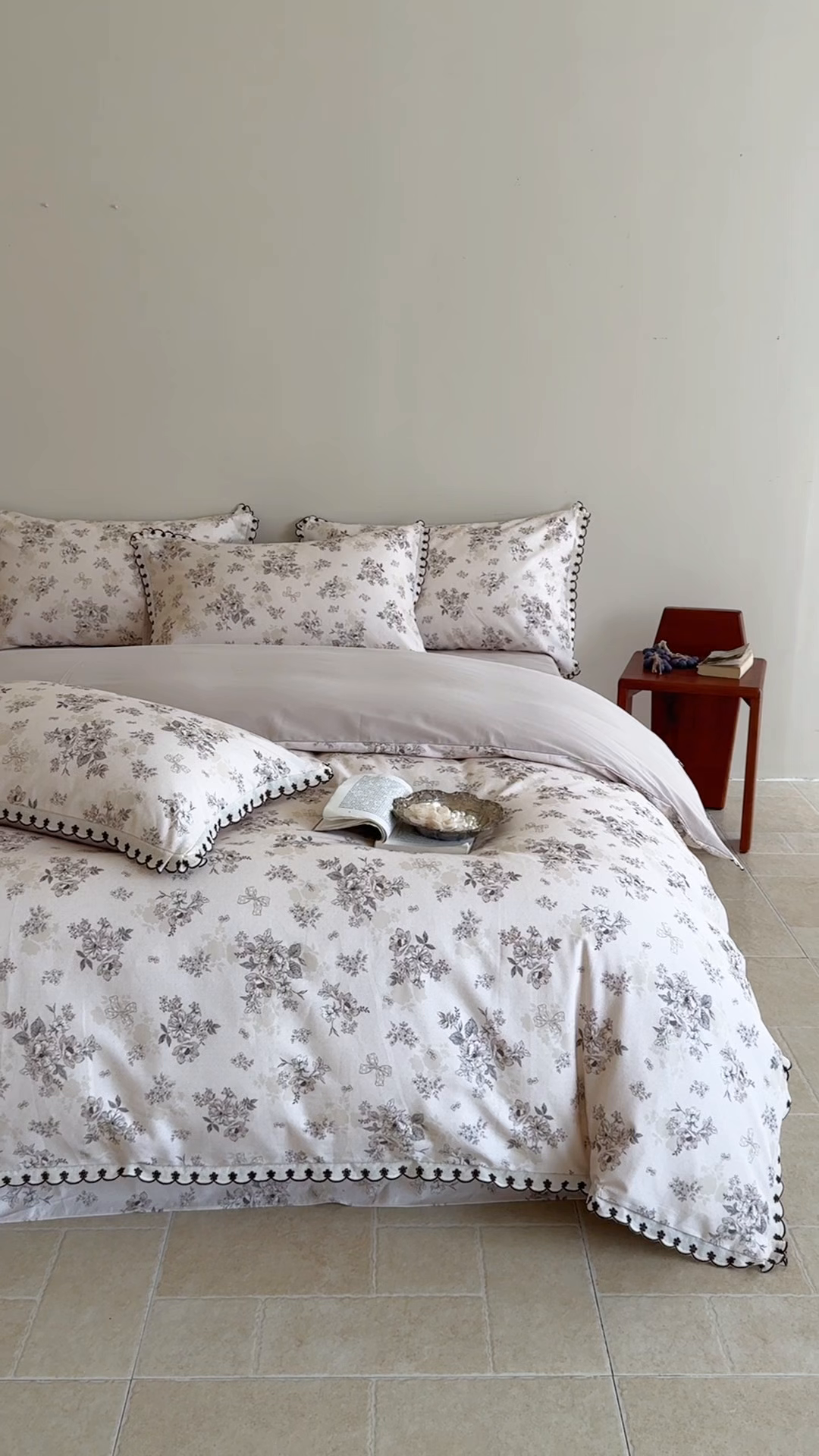 91家纺网 家纺一手货源 找家纺 于果 2025新款全棉纯棉生态磨毛花边款四件套 雷雅