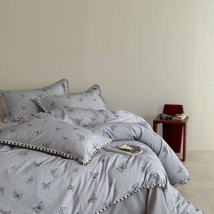 91家纺网 家纺一手货源 找家纺 于果 2025新款全棉纯棉生态磨毛花边款四件套 梦蝶