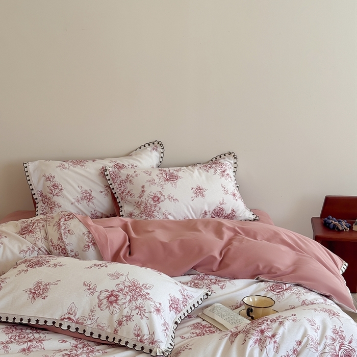 91家纺网 家纺一手货源 找家纺 于果 2025新款全棉纯棉生态磨毛花边款四件套 秘密花园