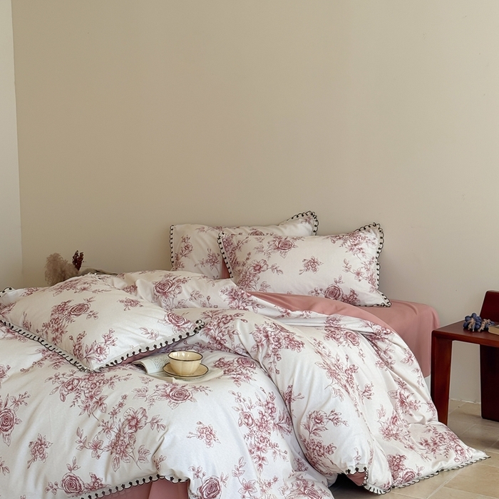 91家纺网 家纺一手货源 找家纺 于果 2025新款全棉纯棉生态磨毛花边款四件套 秘密花园