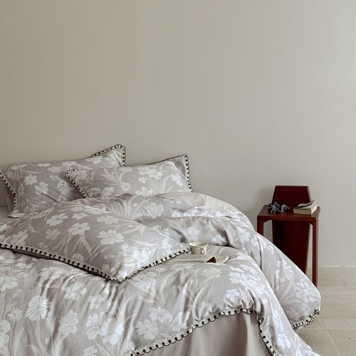 91家纺网 家纺一手货源 找家纺 于果 2025新款全棉纯棉生态磨毛花边款四件套 沁园花语