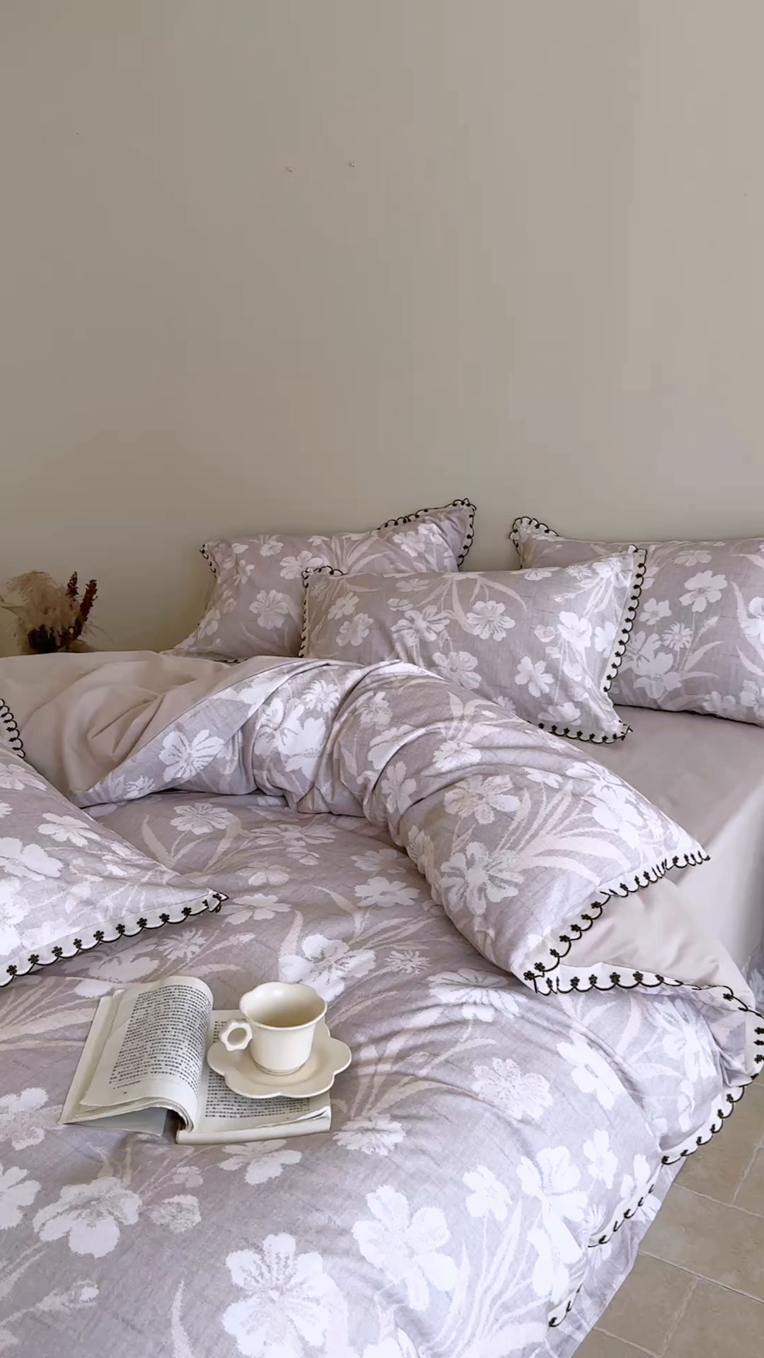 91家纺网 家纺一手货源 找家纺 于果 2025新款全棉纯棉生态磨毛花边款四件套 沁园花语