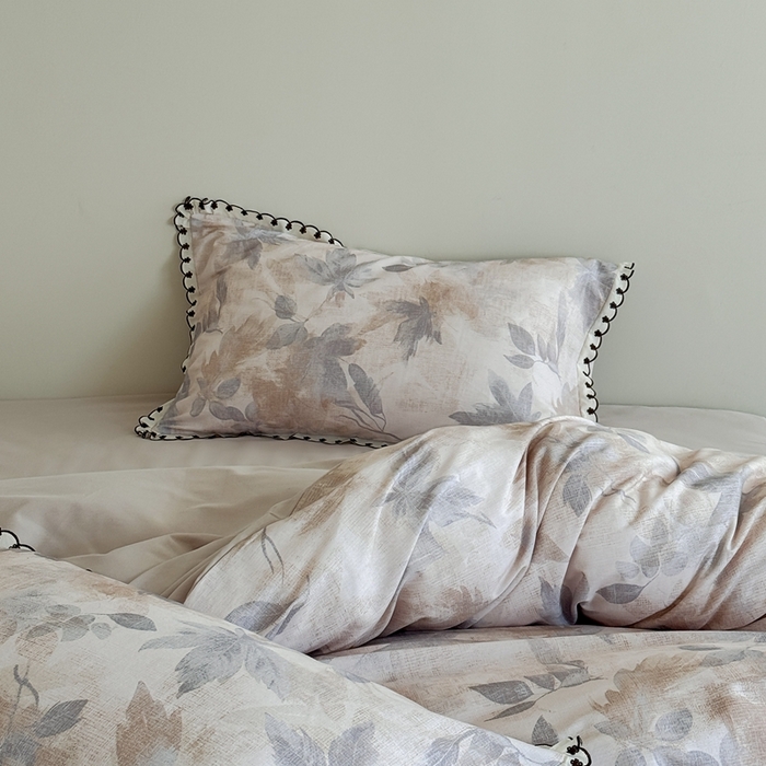 91家纺网 家纺一手货源 找家纺 于果 2025新款全棉纯棉生态磨毛花边款四件套 晚风集