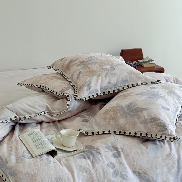 91家纺网 家纺一手货源 找家纺 于果 2025新款全棉纯棉生态磨毛花边款四件套 晚风集