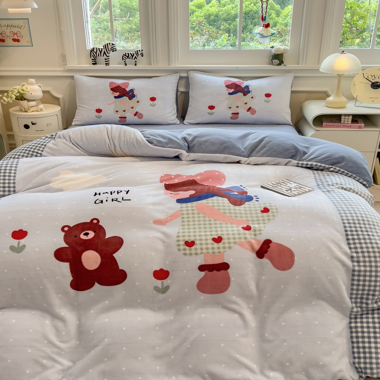 91家纺网 家纺一手货源 找家纺 丝羽坊 2025新款A类大版牛奶绒印花四件套 甜美公主