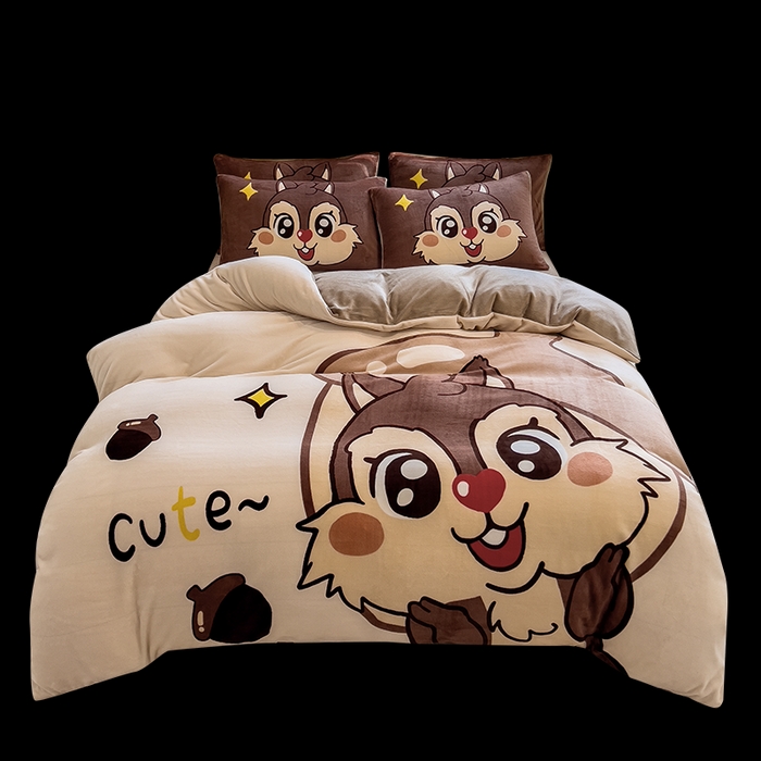 91家纺网 家纺一手货源 找家纺 丝羽坊 2025新款A类大版牛奶绒印花四件套 小松鼠