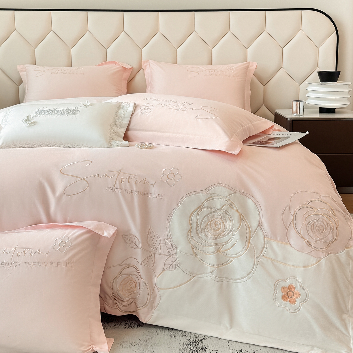 91家纺网 家纺一手货源 找家纺 （总）奥汀洛家纺 2025新款全棉纯棉贴布绣四件套-繁花