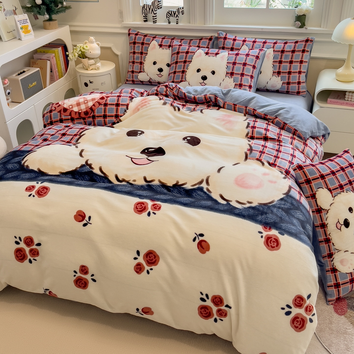 91家纺网 家纺一手货源 找家纺 丝羽坊 2025新款A类大版牛奶绒印花四件套 小萌狗