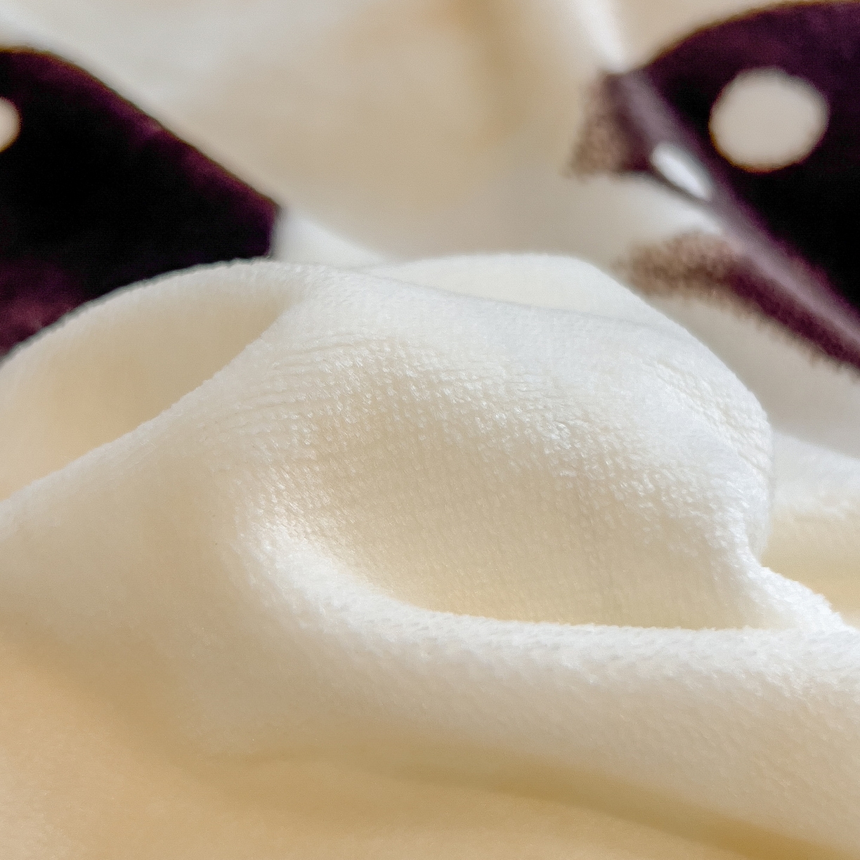 91家纺网 家纺一手货源 找家纺 丝羽坊 2025新款A类大版牛奶绒印花四件套 小萌狗