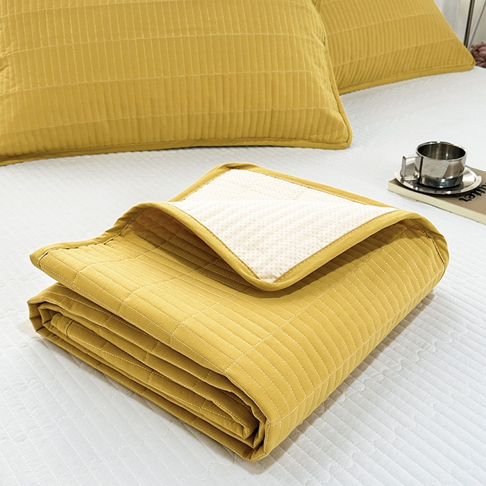 91家纺网 家纺一手货源 找家纺 拾小柒 2025新款纯色全棉色织水洗棉防水隔尿床护垫床盖 姜黄色