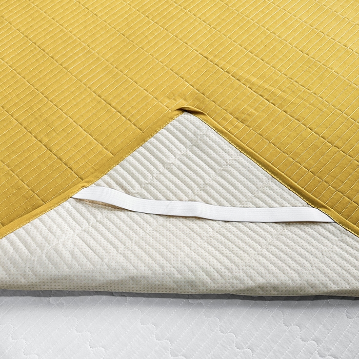 91家纺网 家纺一手货源 找家纺 拾小柒 2025新款纯色全棉色织水洗棉防水隔尿床护垫床盖 姜黄色