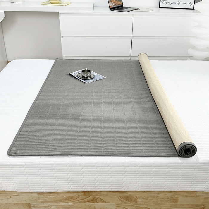 91家纺网 家纺一手货源 找家纺 拾小柒 2025新款纯色全棉色织水洗棉防水隔尿床护垫床盖 青灰色