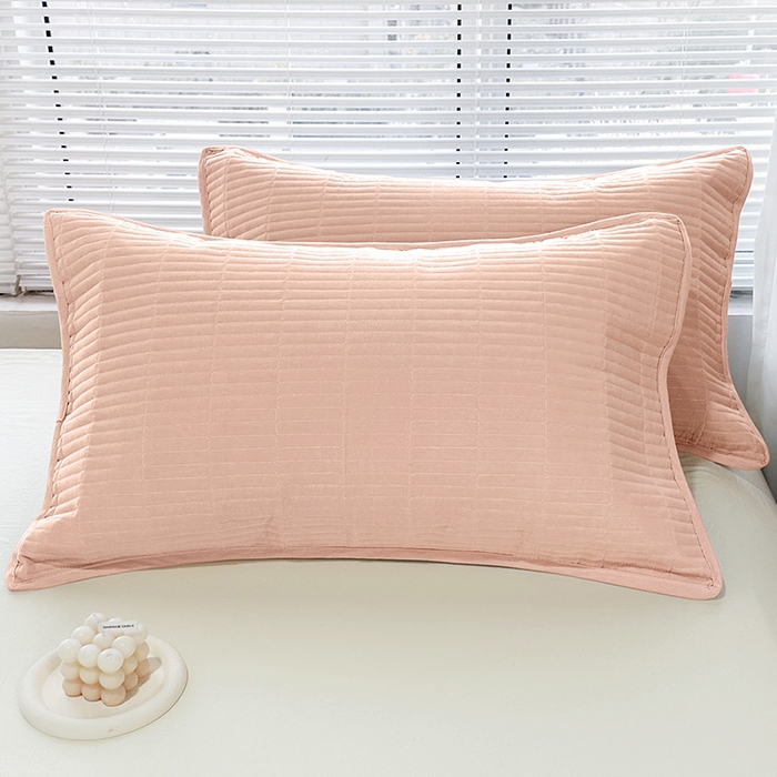 91家纺网 家纺一手货源 找家纺 拾小柒 2025新款纯色全棉色织水洗棉防水防头油枕套 粉玉色