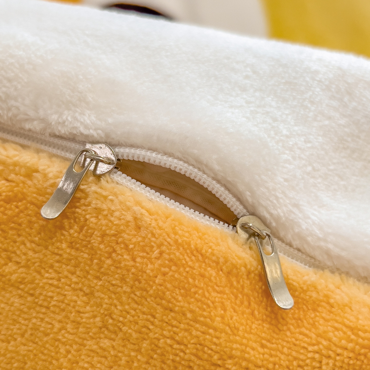 91家纺网 家纺一手货源 找家纺 丝羽坊 2025新款A类大版牛奶绒印花四件套 甜甜圈