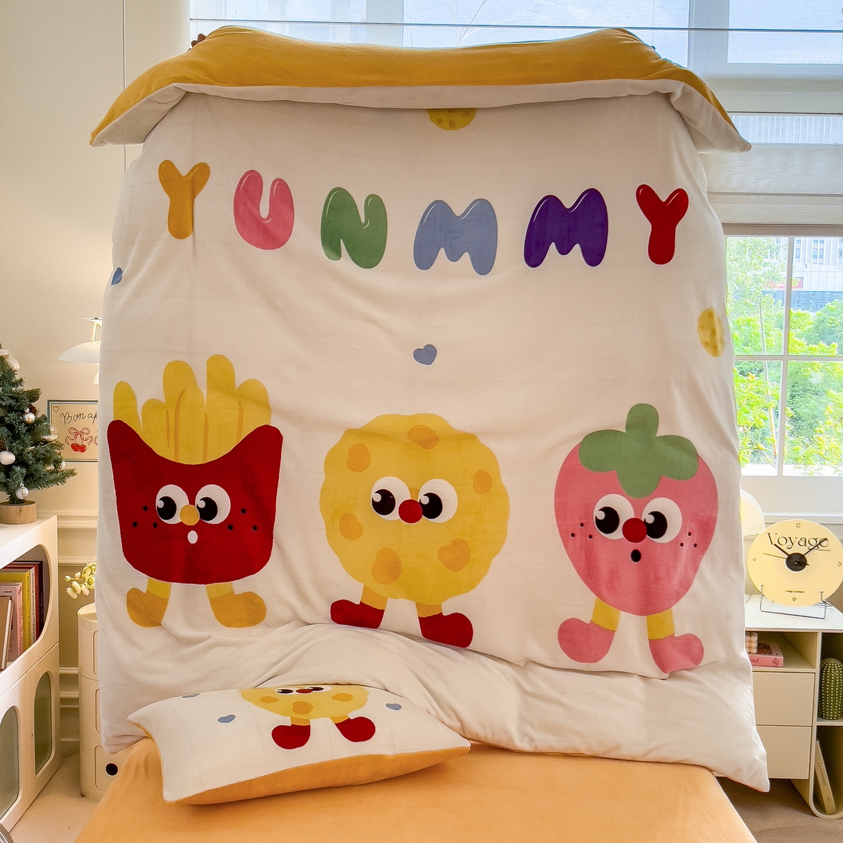 91家纺网 家纺一手货源 找家纺 丝羽坊 2025新款A类大版牛奶绒印花四件套 甜甜圈