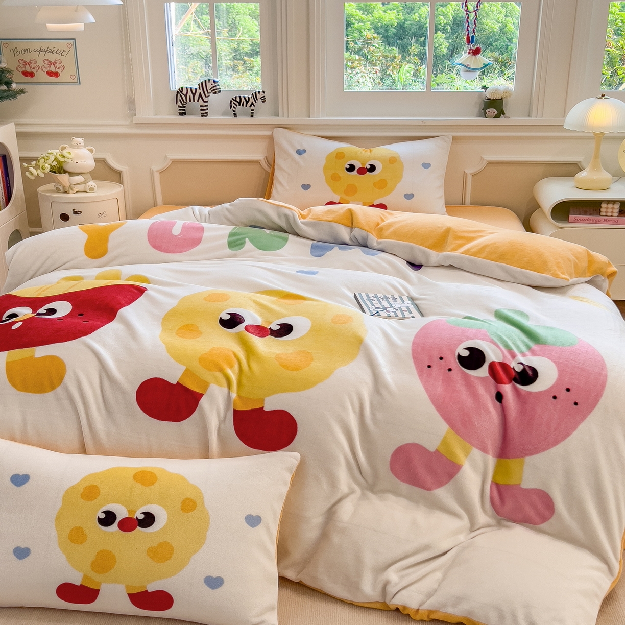 91家纺网 家纺一手货源 找家纺 丝羽坊 2025新款A类大版牛奶绒印花四件套 甜甜圈