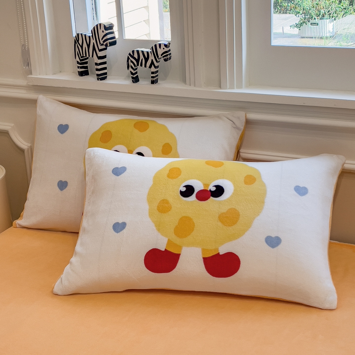 91家纺网 家纺一手货源 找家纺 丝羽坊 2025新款A类大版牛奶绒印花四件套 甜甜圈