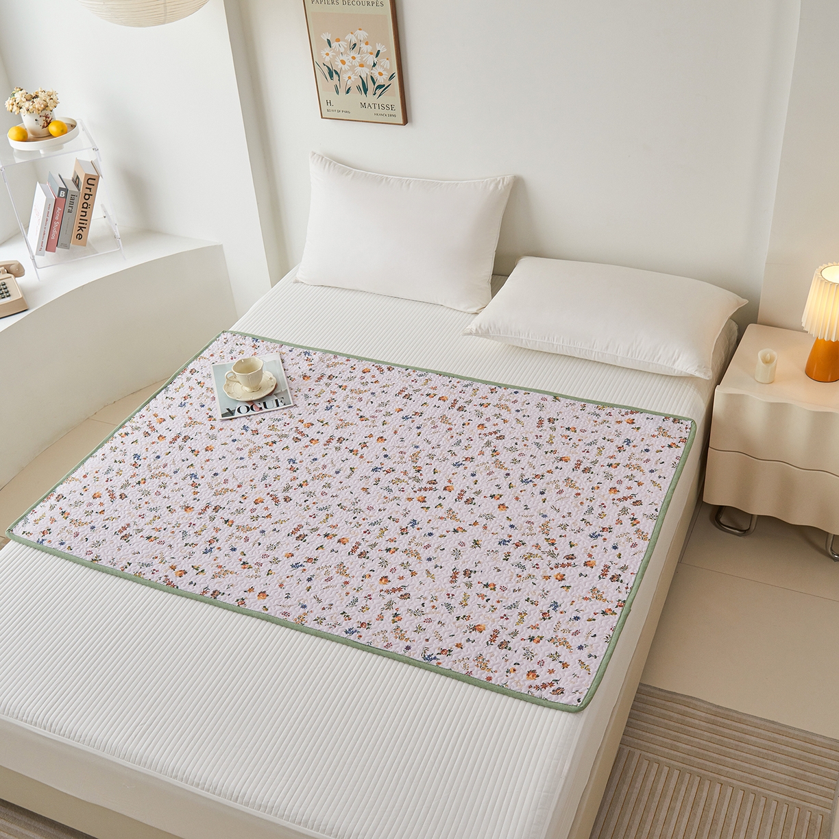 91家纺网 家纺一手货源 找家纺 拾小柒 2025年新款全棉双层纱防水隔脏姨妈垫护理垫隔尿垫 春色满园（透气款）