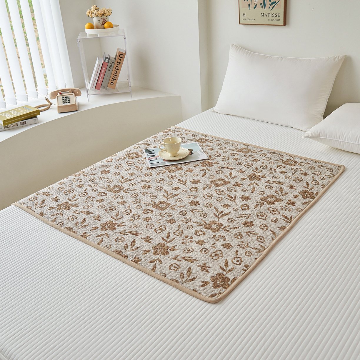 91家纺网 家纺一手货源 找家纺 拾小柒 2025年新款全棉双层纱防水隔脏姨妈垫护理垫隔尿垫 忘忧草咖（透气款）