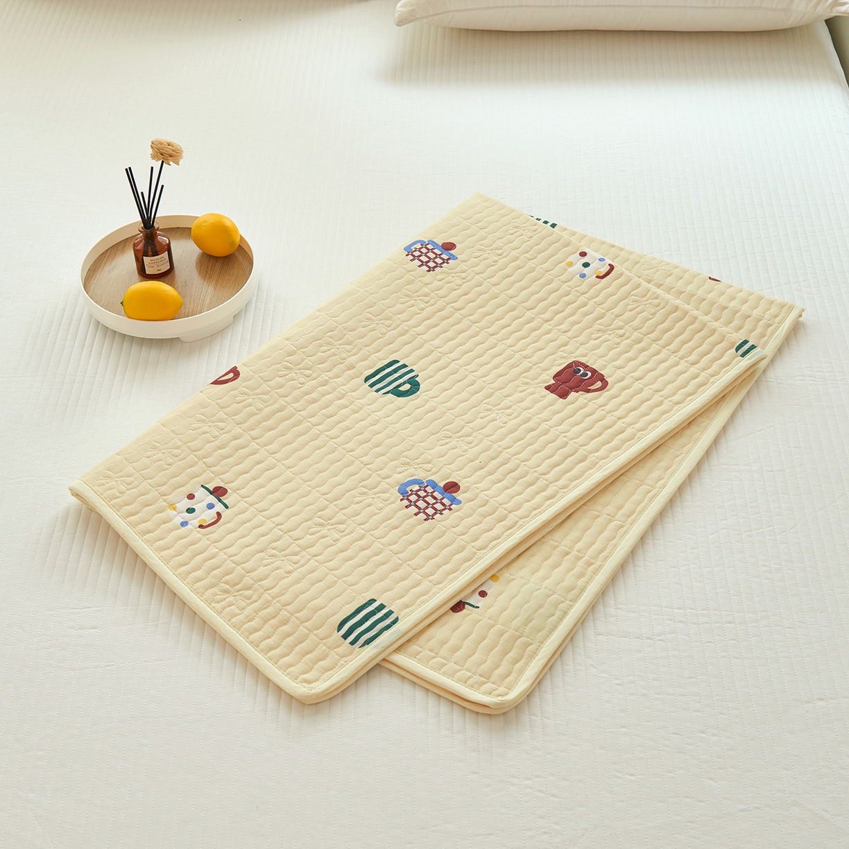 91家纺网 家纺一手货源 找家纺 （总）拾小柒 2025年新款全棉双层纱防水隔脏姨妈垫护理垫隔尿垫