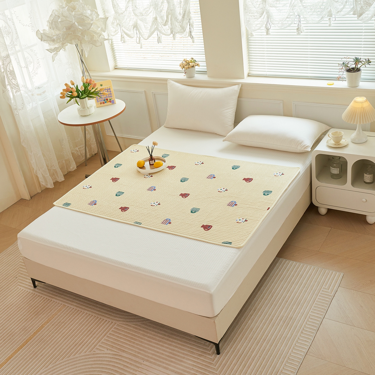 91家纺网 家纺一手货源 找家纺 拾小柒 2025年新款全棉双层纱防水隔脏姨妈垫护理垫隔尿垫 彩色杯黄（防水款）