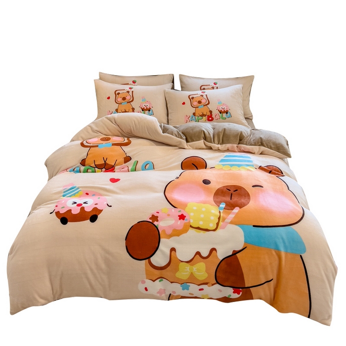 91家纺网 家纺一手货源 找家纺 丝羽坊 2025新款A类大版牛奶绒印花四件套 幸运巴拉