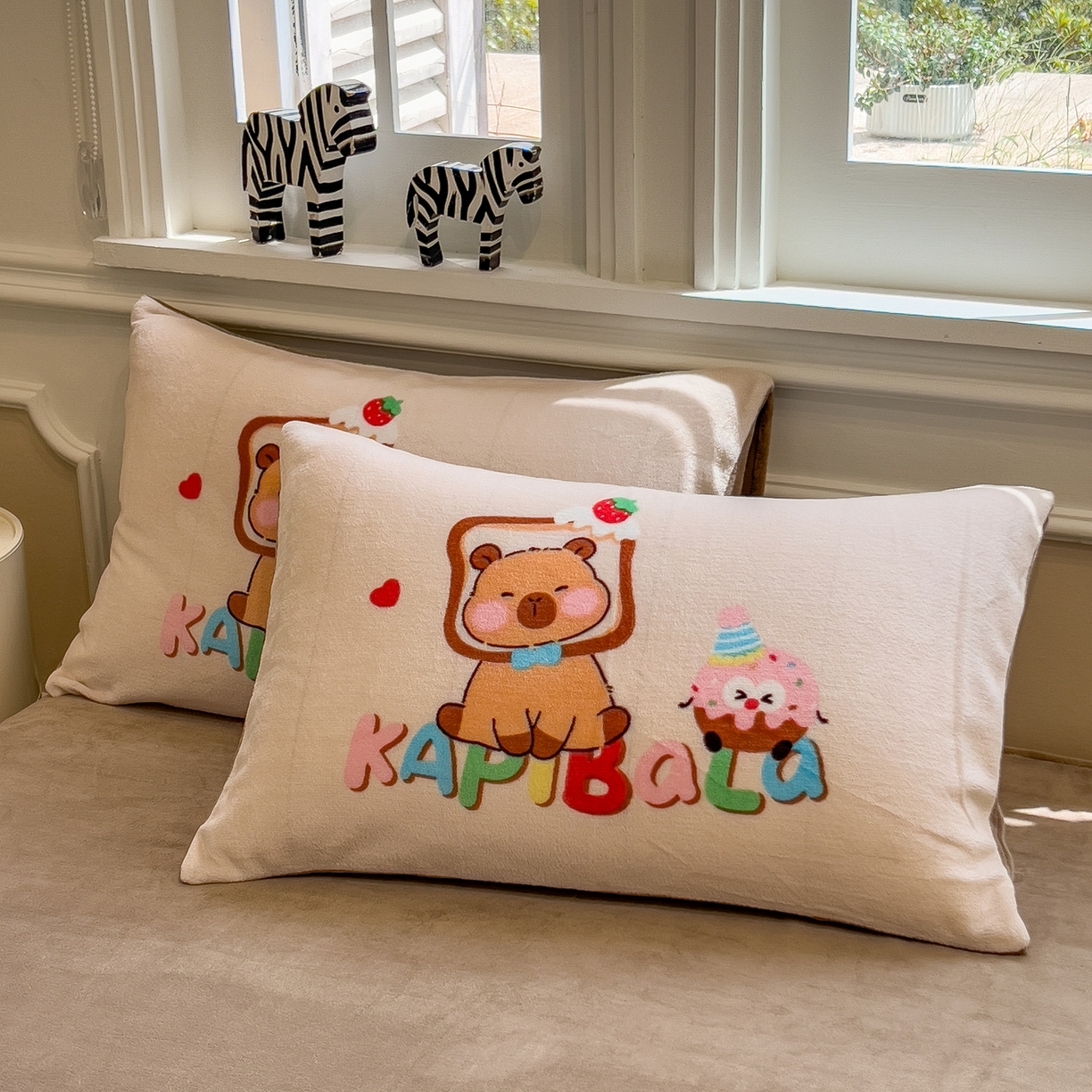 91家纺网 家纺一手货源 找家纺 丝羽坊 2025新款A类大版牛奶绒印花四件套 幸运巴拉