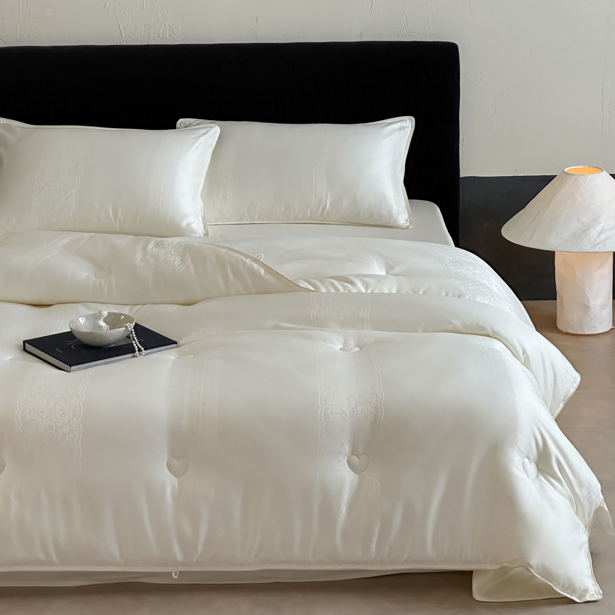 91家纺网 家纺一手货源 找家纺 一加一 2025新款锦瑟御丝提花蚕丝大豆中科抗菌被子被芯 柔眠逸梦