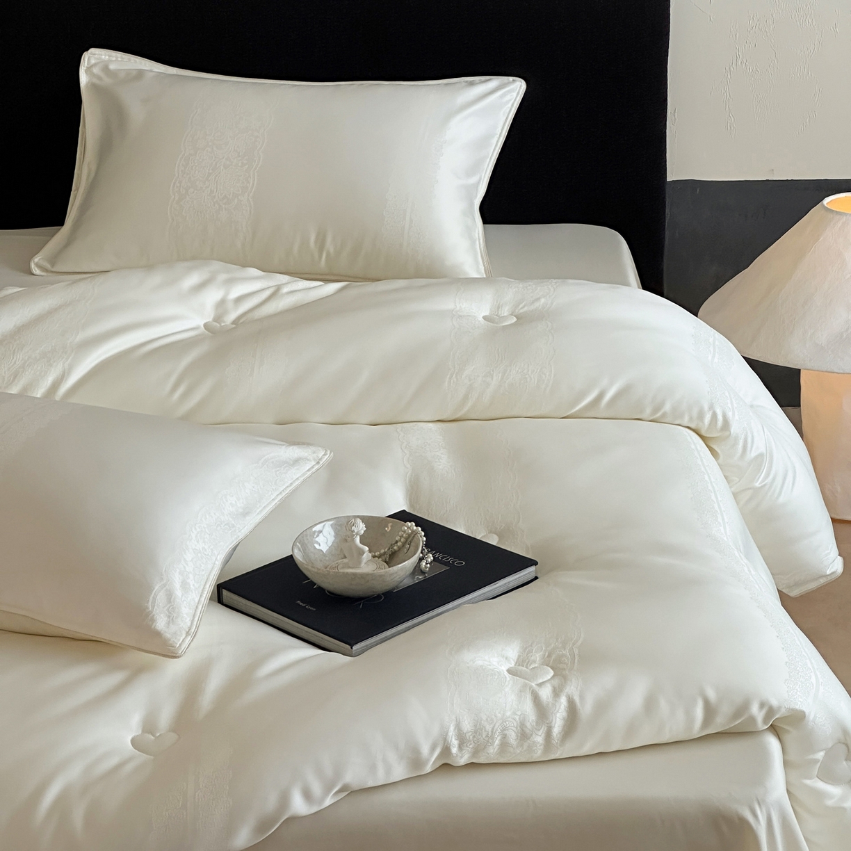 91家纺网 家纺一手货源 找家纺 一加一 2025新款锦瑟御丝提花蚕丝大豆中科抗菌被子被芯 柔眠逸梦