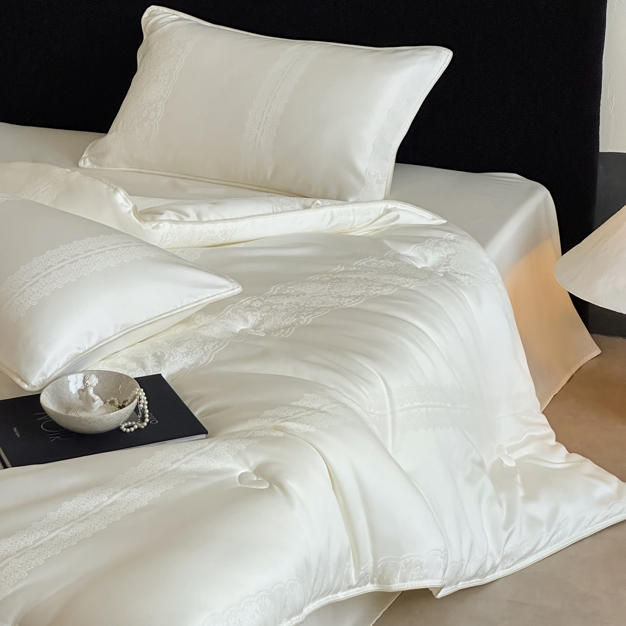 91家纺网 家纺一手货源 找家纺 一加一 2025新款锦瑟御丝提花蚕丝大豆中科抗菌被子被芯 柔眠逸梦